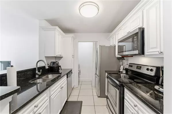 Sandy Springs, GA 30350,5205 Santa Fe Parkway