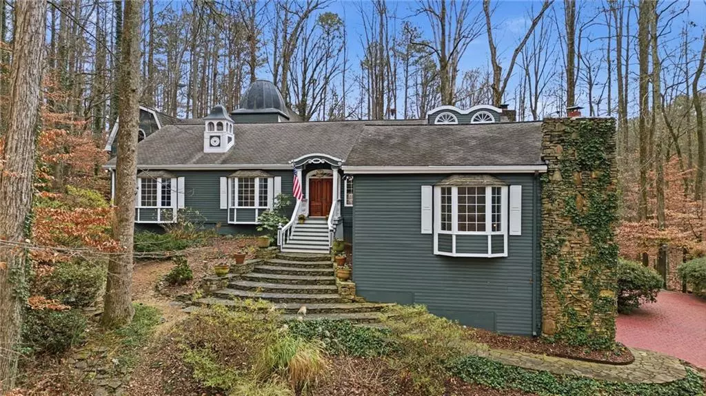 2977 Glover DR, Cumming, GA 30040