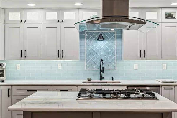 Roswell, GA 30075,3120 Overland DR