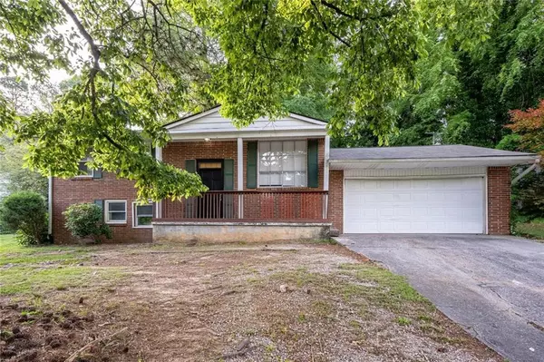 367 Camelot Pkwy, Jonesboro, GA 30236