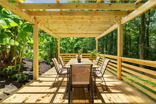 Atlanta, GA 30345,2454 Caladium DR NE