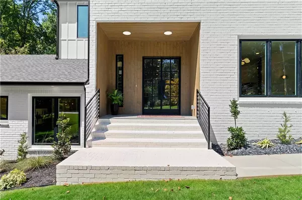 Atlanta, GA 30345,2454 Caladium DR NE