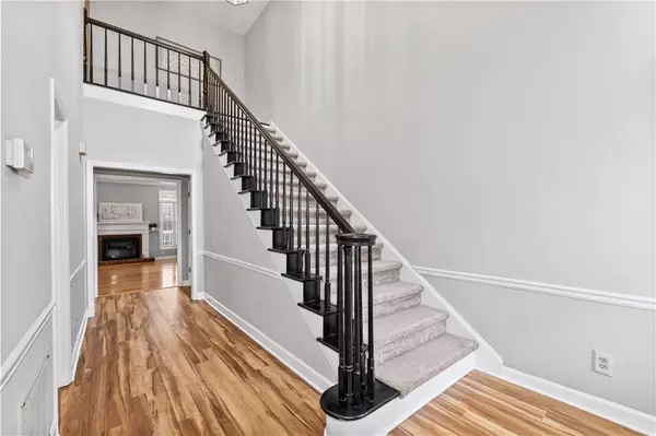 Marietta, GA 30068,102 Carryback DR #102