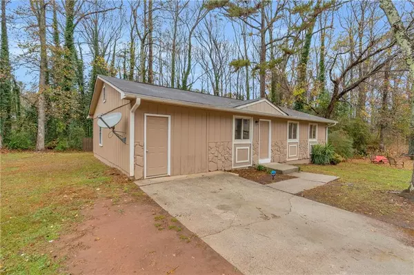 3368 Lincolndale CT, Ellenwood, GA 30294