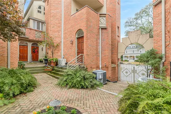 Atlanta, GA 30308,751 Piedmont AVE NE #13