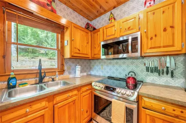 Suches, GA 30572,383 Canada Creek RD