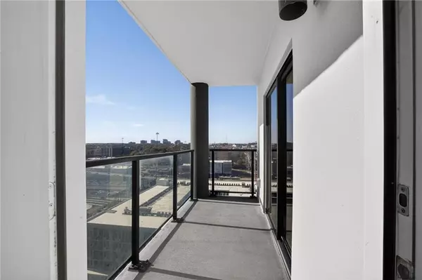 Atlanta, GA 30309,1280 W Peachtree ST NW #1806