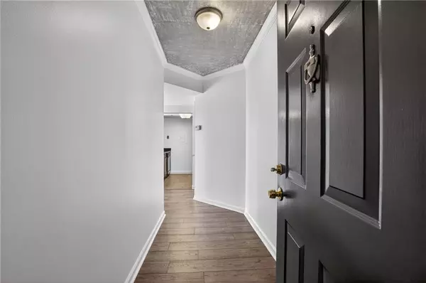 Atlanta, GA 30309,1280 W Peachtree ST NW #1806