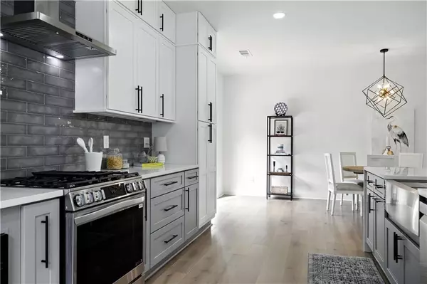 Woodstock, GA 30188,2048 Sugar Pike RD