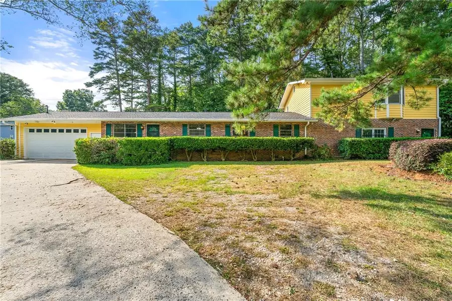 1885 North DR SW, Atlanta, GA 30331