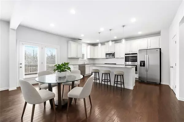 Cumming, GA 30028,5425 Mirror Lake DR