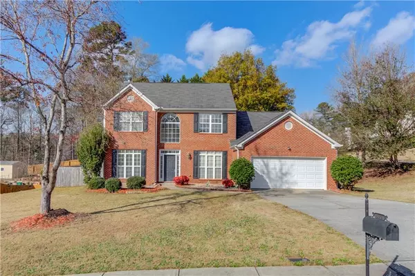 802 Board Walk CT, Loganville, GA 30052