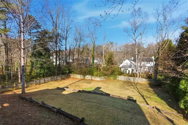 Roswell, GA 30075,80 Fowler AVE