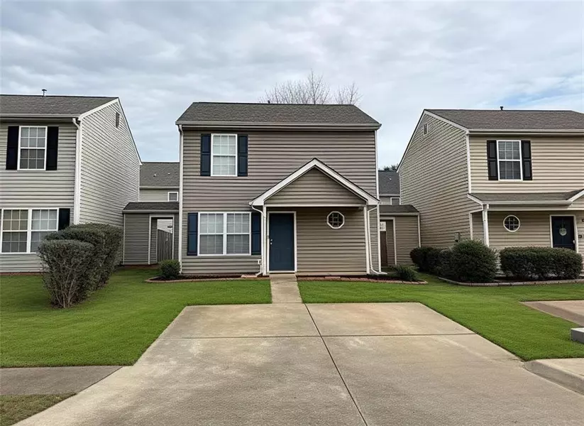 236 Turnstone RD, Stockbridge, GA 30281