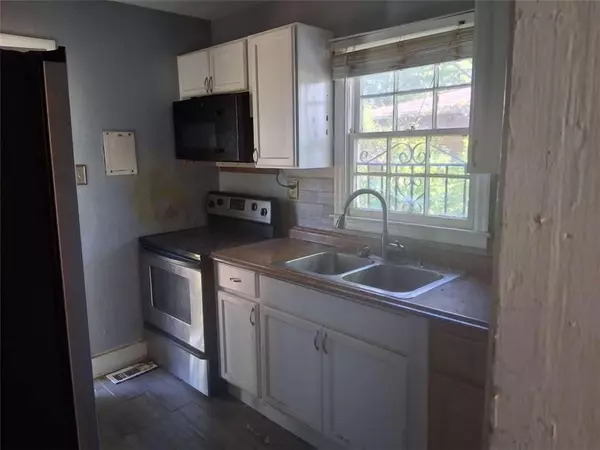 Atlanta, GA 30314,1857 Penelope RD