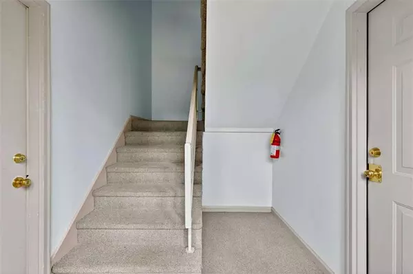 Sandy Springs, GA 30328,315 Hilderbrand DR #B4