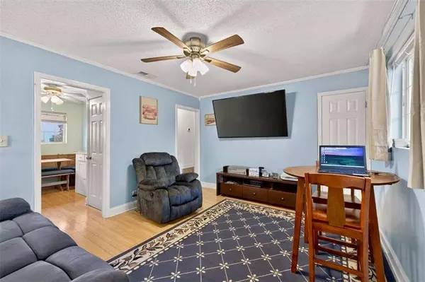 Sandy Springs, GA 30328,315 Hilderbrand DR #B4