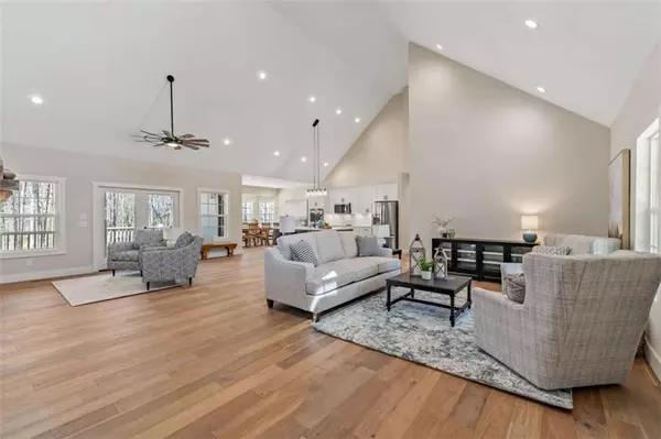 Morganton, GA 30560,219 Fairview DR