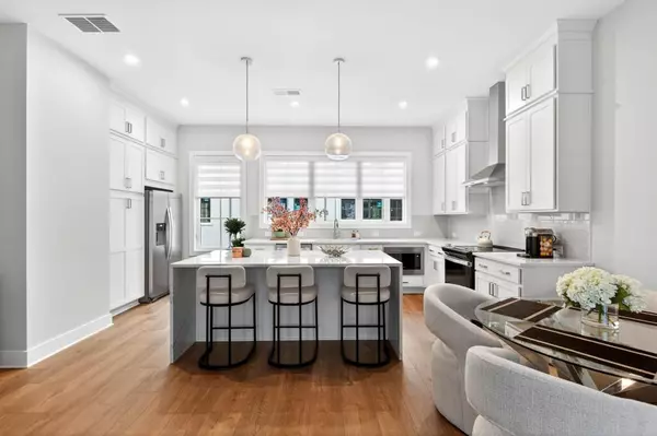 Brookhaven, GA 30319,2641 Mackintosh CT