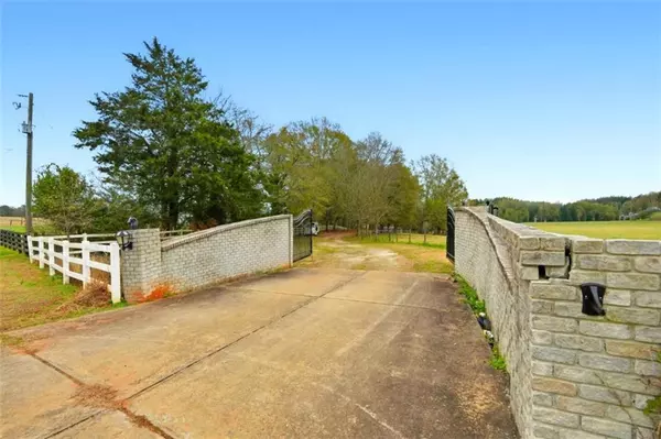 Winder, GA 30680,1295 Double Bridges Rd