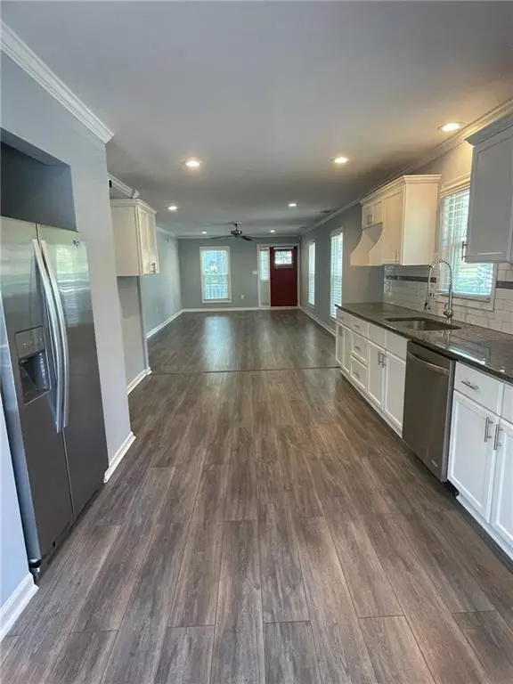 East Point, GA 30344,1833 Phillips AVE