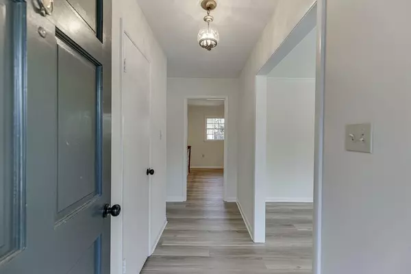 Gainesville, GA 30501,470 Woodland DR