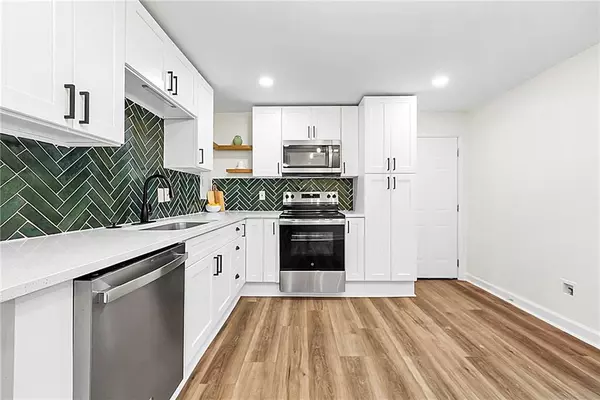 Atlanta, GA 30331,578 Alfred RD NW