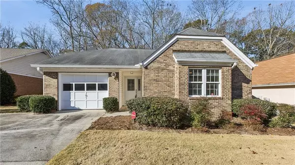 130 Stratford WAY, Fayetteville, GA 30214