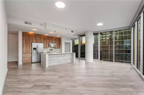 Atlanta, GA 30309,1080 Peachtree ST NE #910