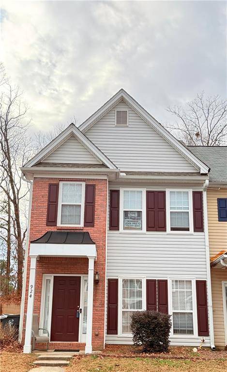 924 Tree Creek BLVD, Lawrenceville, GA 30043