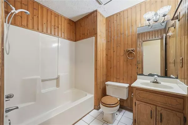 Loganville, GA 30052,1675 Knight CIR