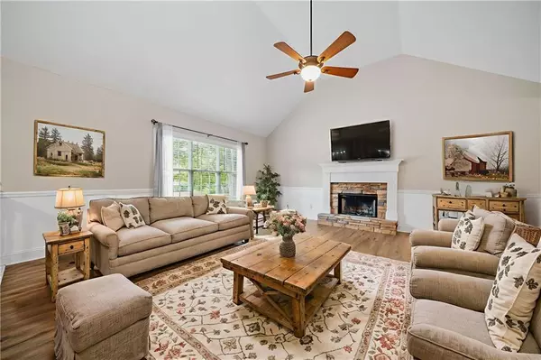 Canton, GA 30114,327 Red Fox DR