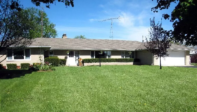 Sugar Creek, WI 53121,N5994 Foster Rd