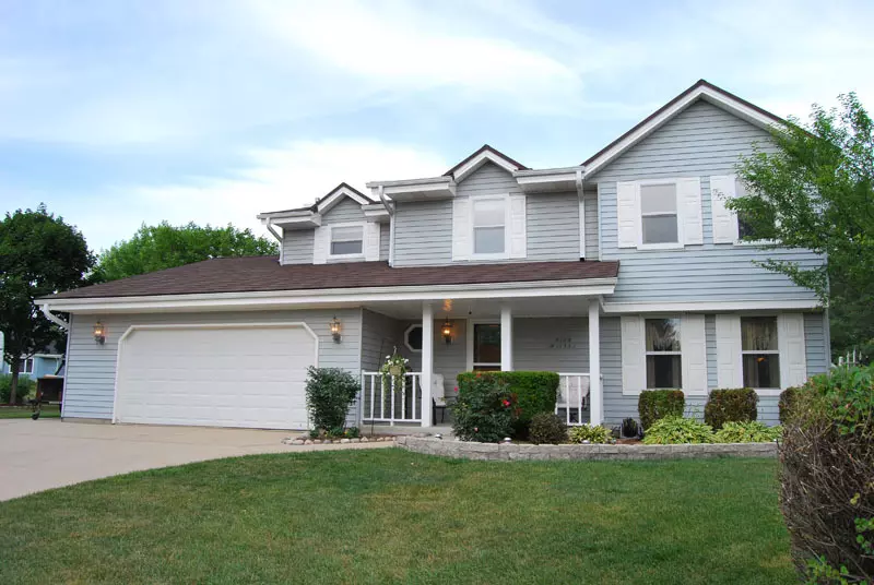 N108W16352 Scarlet Dr, Germantown, WI 53022