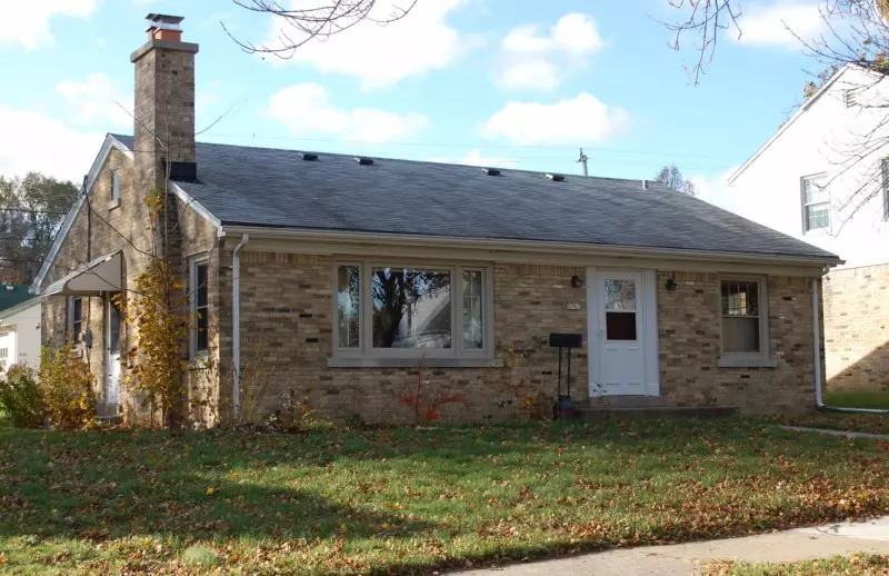 3765 E Bottsford Ave, Cudahy, WI 53110