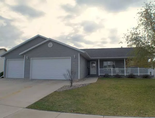 Holmen, WI 54636,804 SADDLEWOOD ST