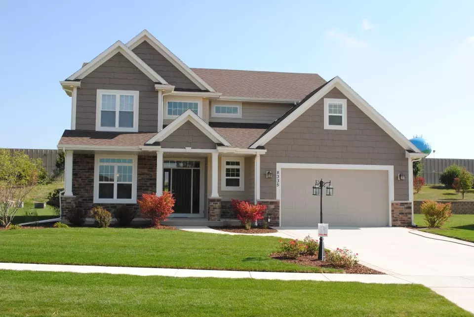 Bristol, WI 53104,8571 Chaucer Cir W