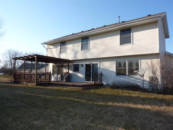 Oak Creek, WI 53154,601 E Jessica Cir