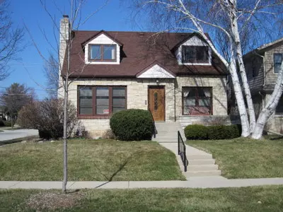 5332 W Rita Dr, West Allis, WI 53219