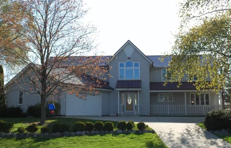Franklin, WI 53132,8672 S 51st St