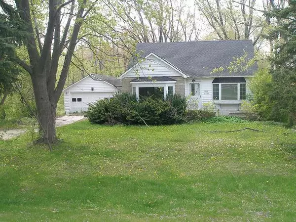 N112W15341 Mequon Rd, Germantown, WI 53022