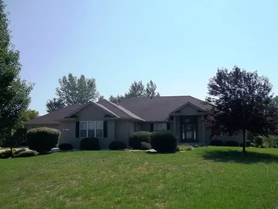 Muskego, WI 53150,S68W18979 Derby Ct