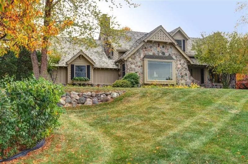 Delafield, WI 53188,N8W29303 Windrift Ln
