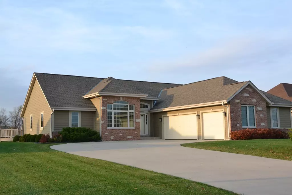 Muskego, WI 53150,W155S7632 Rain Tree Ct