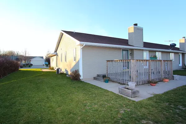 Elkhorn, WI 53121,437 Patricia St