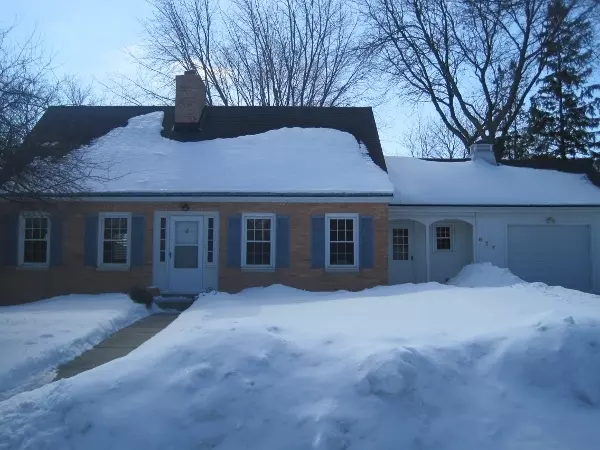 West Bend, WI 53095,627 Spring DR