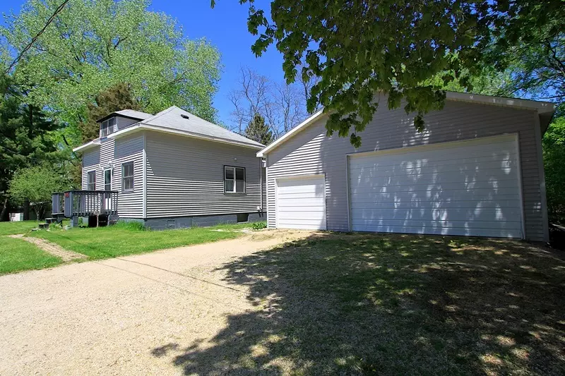 Bloomfield, WI 53128,N1198 Pine Rd