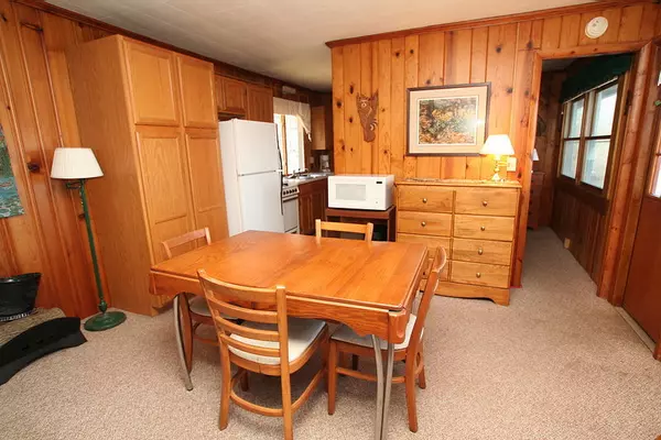 Ashford, WI 53010,W2941 Thornapple Ln