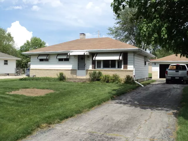 Oak Creek, WI 53154,8934 S 11th Ave