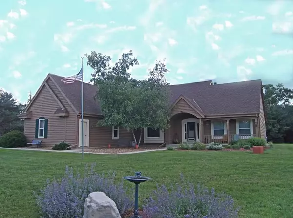 W341S9355 County Road E, Eagle, WI 53119